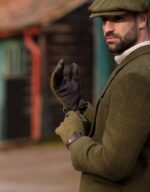 brookmore-gloves-dark-sage-model.jpg