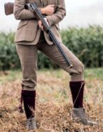 rannoch-socks-burgundy-model-1.jpg